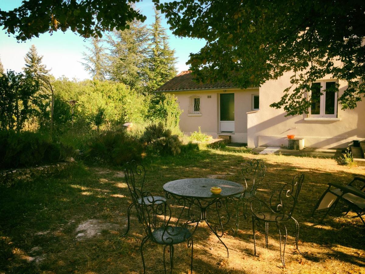La Montagne Sud Bed & Breakfast Allemans Exterior foto